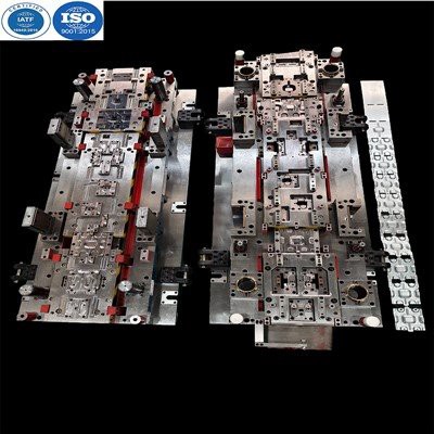 Folja progressiva tal-metall imut